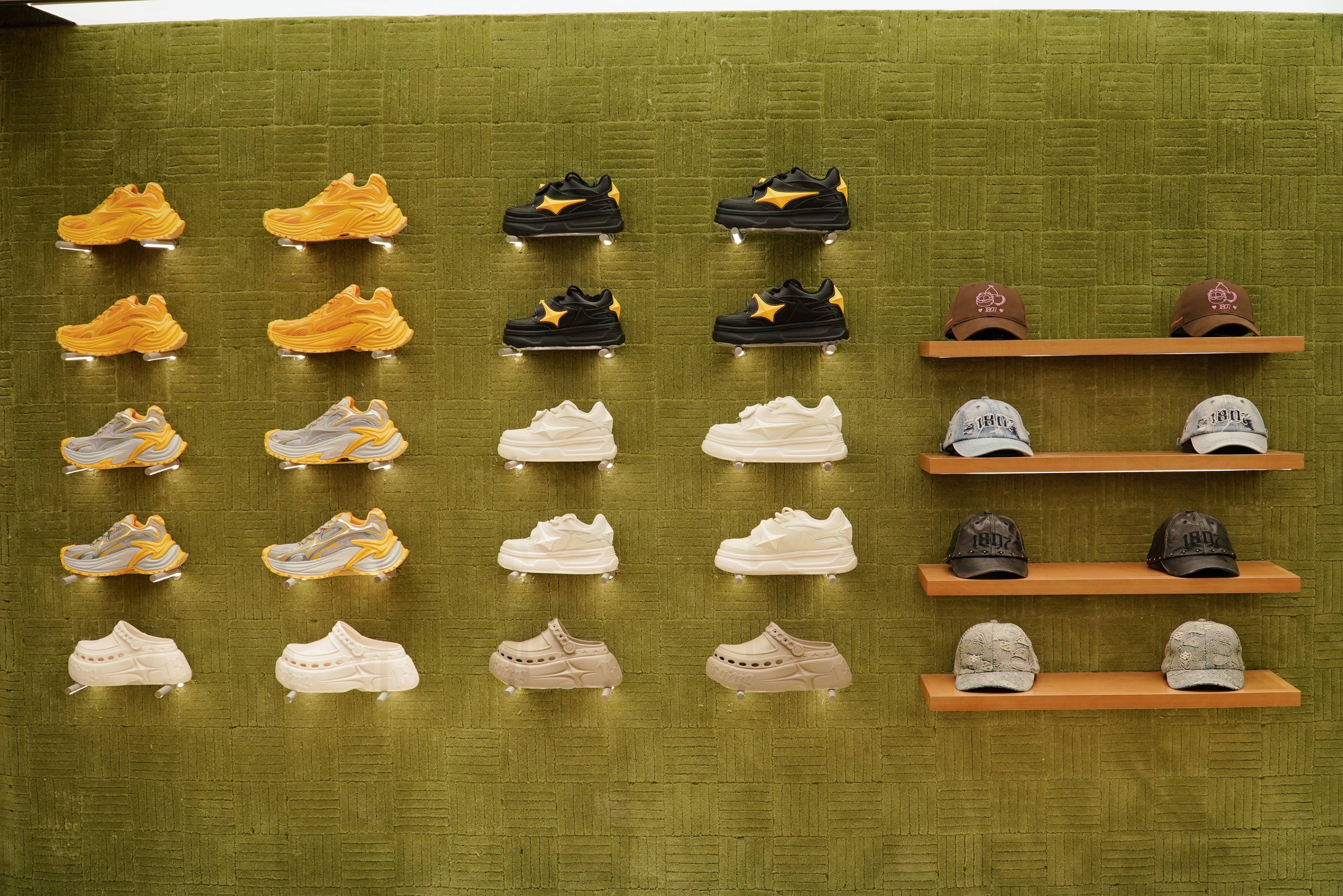 1807 CORP CONCEPT STORE